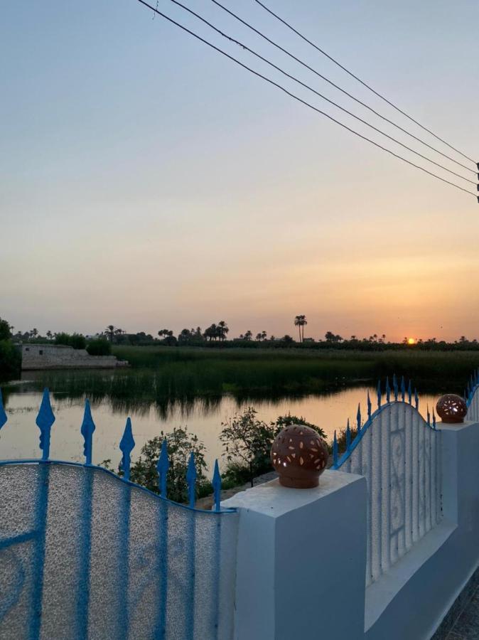 Villa Victoria Old Nile View Luxor Bagian luar foto